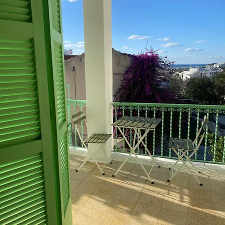 Hostl - Beds & Rooms - The Hostel Inn Paphos, Old Town Exterior photo
